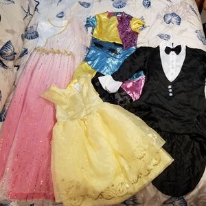 Girls dress up clothes/halloween costumes